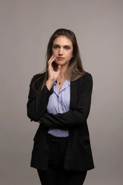 Ms Louise Mondet